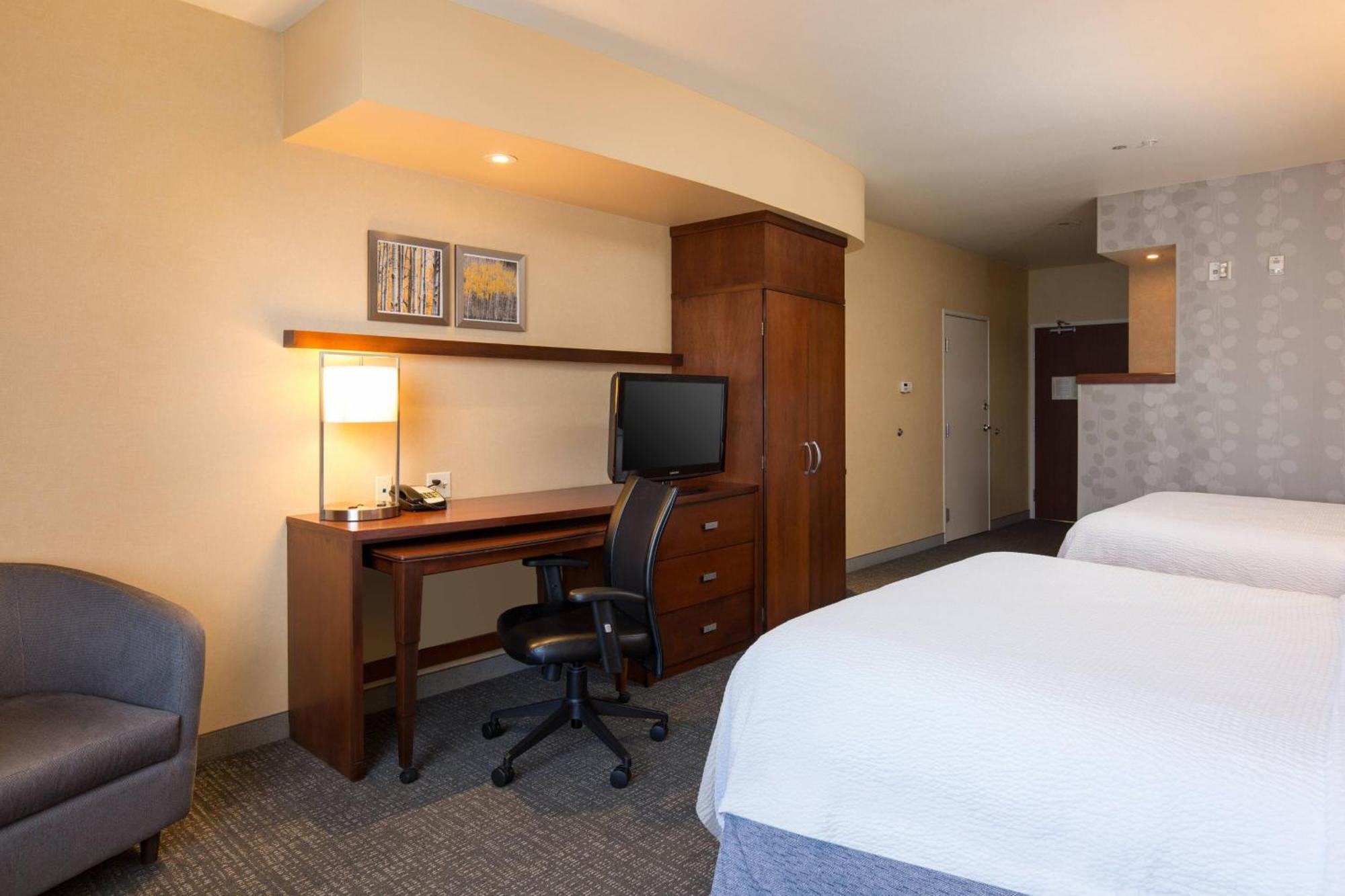 Hotel Courtyard By Marriott Ontario Rancho Cucamonga Exterior foto