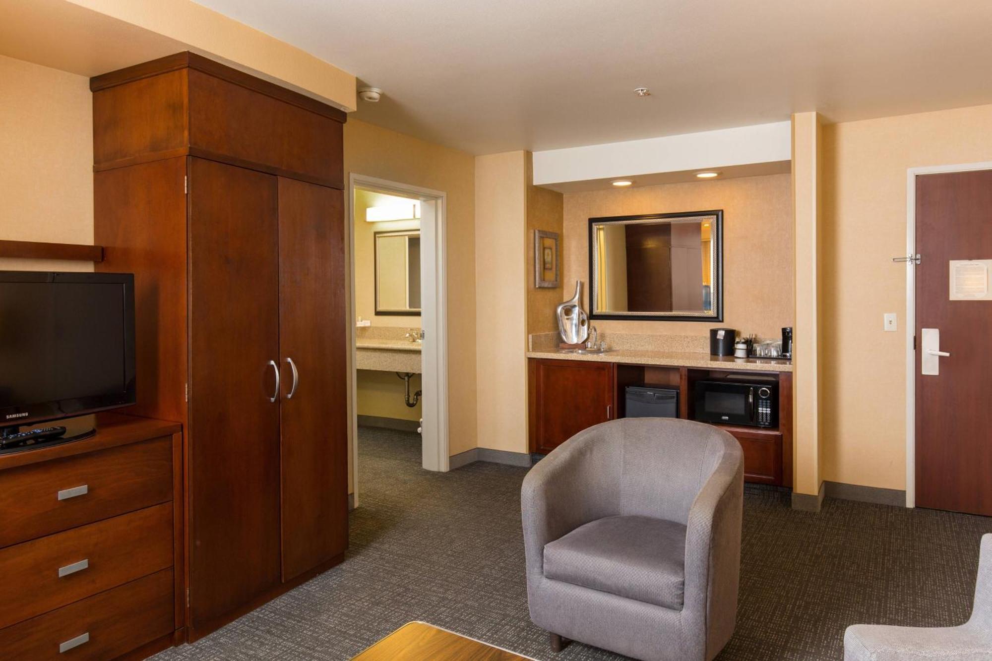 Hotel Courtyard By Marriott Ontario Rancho Cucamonga Exterior foto